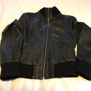 Woman’s leather bomber style jacket